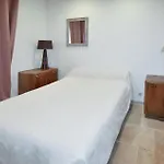Cozy In With Wifi Сasa de vacaciones Goudargues