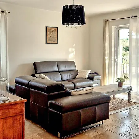 Сasa de vacaciones Cozy In With Wifi