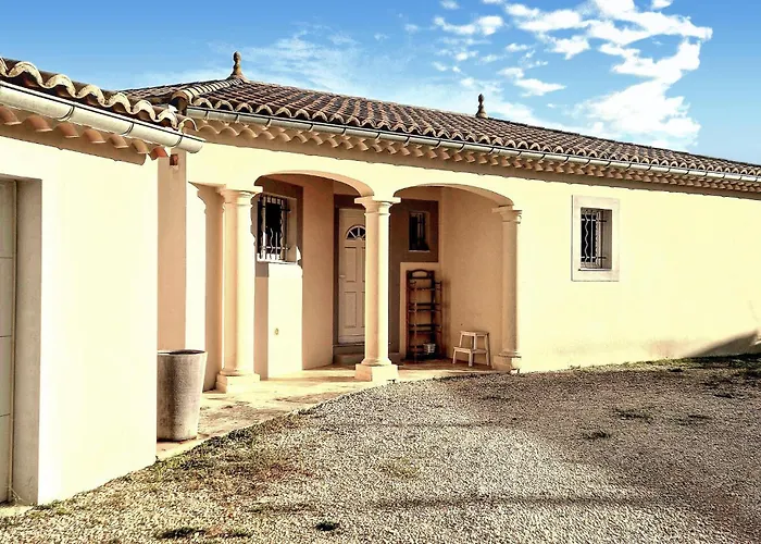 3 Bedroom Lovely In Hébergement de vacances