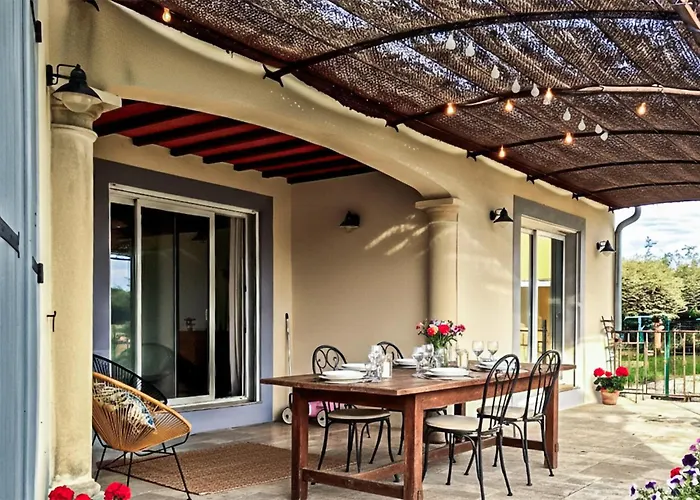 3 Bedroom Lovely In Goudargues