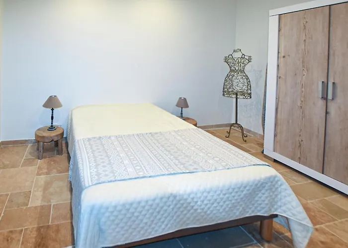 3 Bedroom Lovely In *